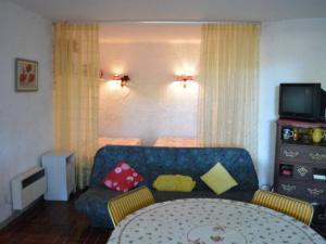 Appartement Cavalaire-sur-Mer, 1 pièce, 4 personnes - FR-1-226B-26