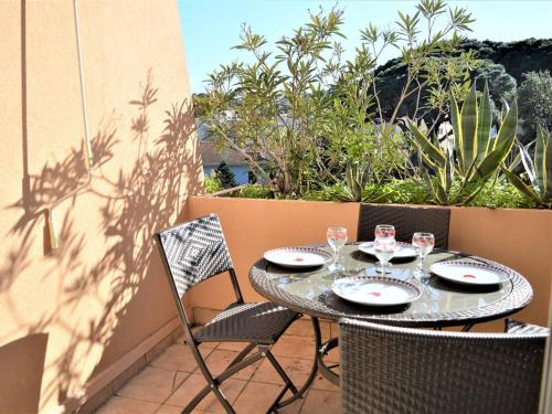 Appartement Cavalaire-sur-Mer, 1 pièce, 4 personnes - FR-1-226B-31