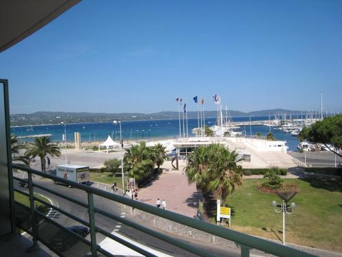 Appartement Cavalaire-sur-Mer, 2 pièces, 4 personnes - FR-1-100-224