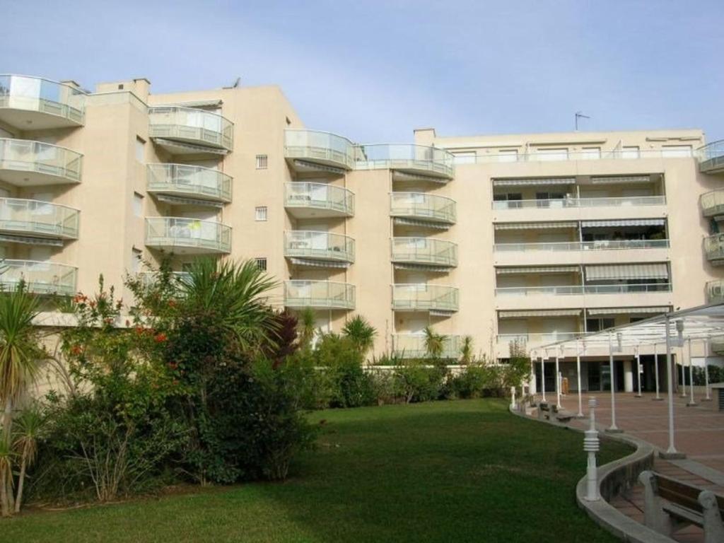 Appartement Appartement Cavalaire-sur-Mer, 2 pièces, 4 personnes - FR-1-100-233 Avenue Pierre Rameil 83240 Cavalaire-sur-Mer