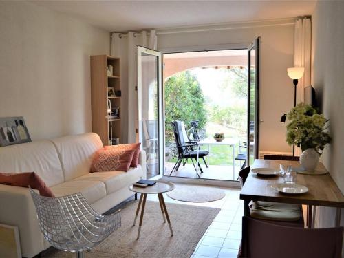 Appartement Cavalaire-sur-Mer, 2 pièces, 4 personnes - FR-1-226B-103