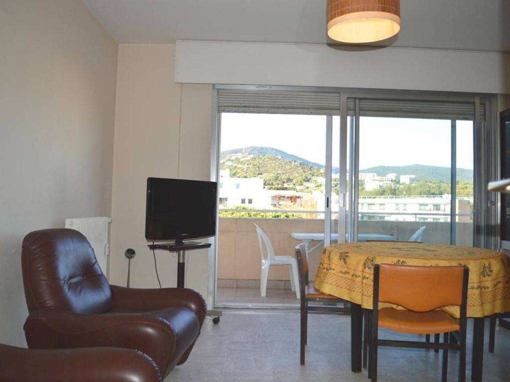 Appartement Appartement Cavalaire-sur-Mer, 2 pièces, 4 personnes - FR-1-226B-331 Appartement NÂ° 148 4Eme Etage - Avenue Du Marechal Lyautey - 83240 Cavalaire-sur-Mer