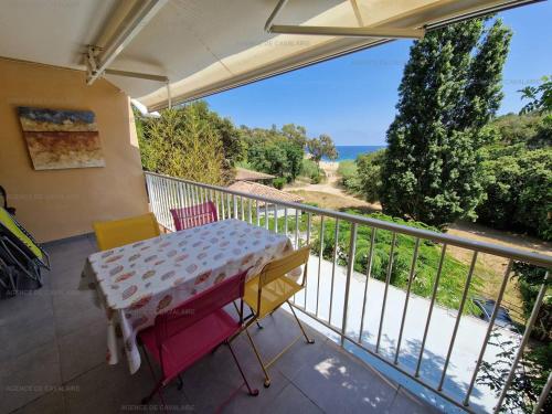 Appartement Cavalaire-sur-Mer, 3 pièces, 4 personnes - FR-1-100-271