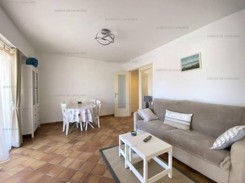 Appartement Cavalaire-sur-Mer, 3 pièces, 4 personnes - FR-1-100-273
