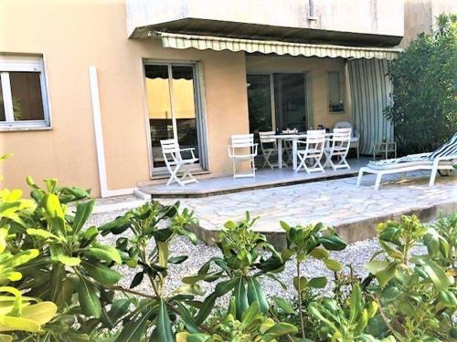 Appartement Cavalaire-sur-Mer, 3 pièces, 5 personnes - FR-1-226B-66