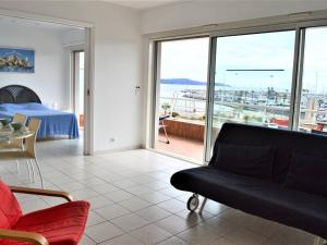 Appartement Cavalaire-sur-Mer, 3 pièces, 6 personnes - FR-1-226B-112