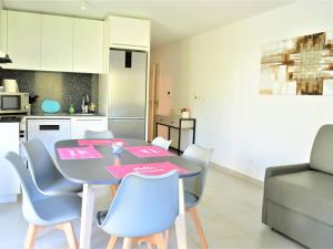 Appartement Cavalaire-sur-Mer, 3 pièces, 7 personnes - FR-1-226B-90