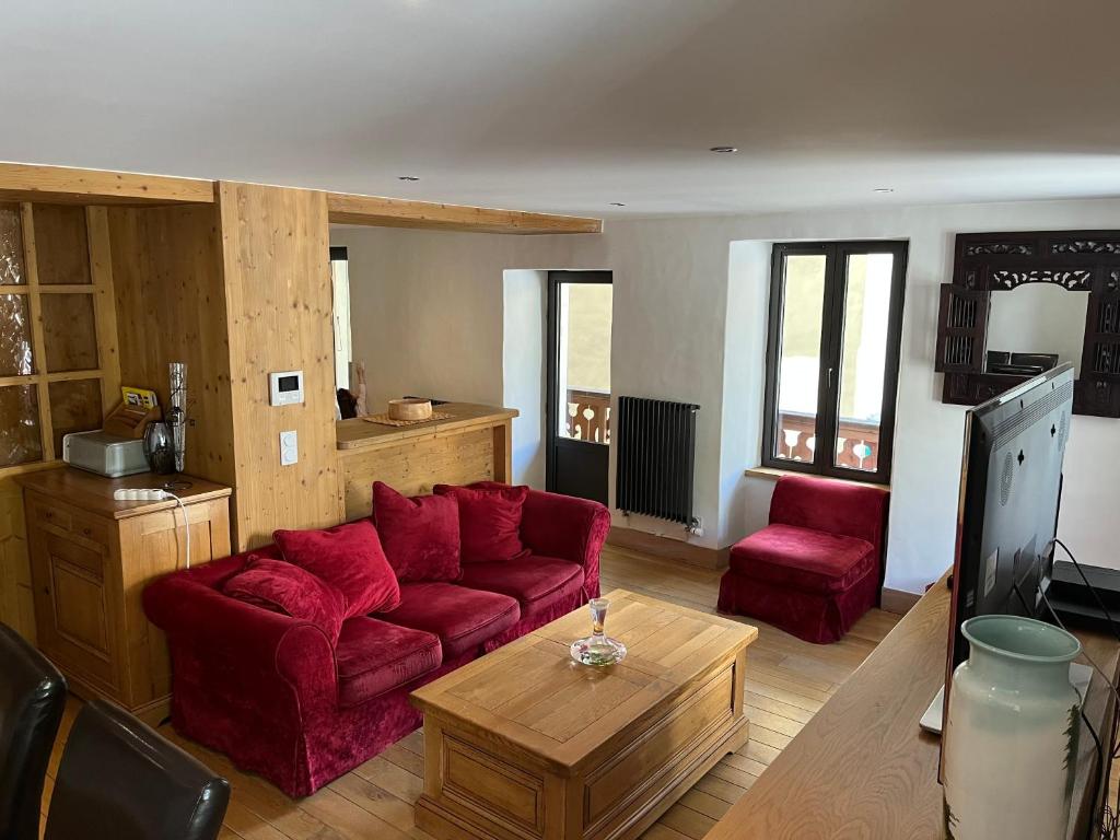 Appartement centre du village brides les bains 9 Rue Aristide Briand, 73570 Brides-les-Bains