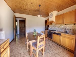 APPARTEMENT-CENTRE-MORZINE-VUE PISTES-8-9 pers-BOIS VENANTS