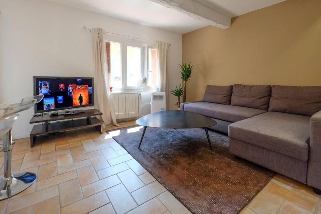 Appartement centre ville St Maxime, plage à pied 15 Rue Fernand Bessy, 83120 Sainte-Maxime