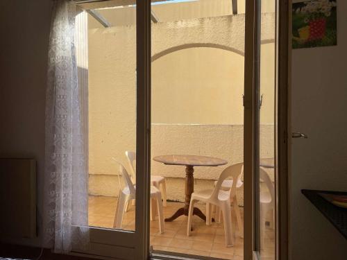 Appartement Cerbère, 1 pièce, 4 personnes - FR-1-225C-97