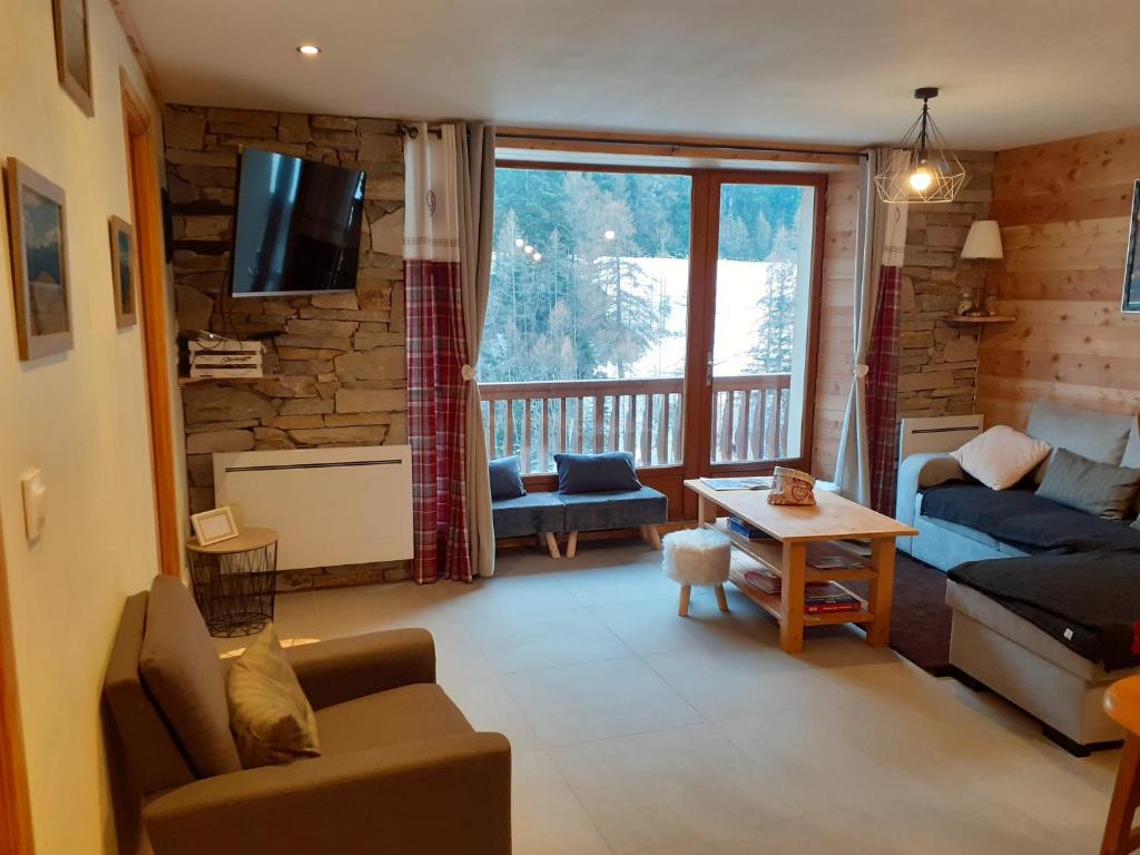 Appartement Appartement chaleureux avec wifi de 10 personnes à Val-Cenis 14 Rue du Mont-Cenis 73480 Lanslebourg-Mont-Cenis