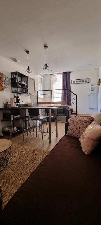 Appartement Appartement chaleureux en Ardèche Passage de la Voûte 07130 Châteaubourg