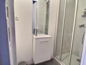 APPARTEMENT CHALEUREUX HYPER CENTRE TOUT CONFORT
