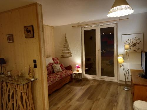 Appartement chaleureux Vue sur la Montagne