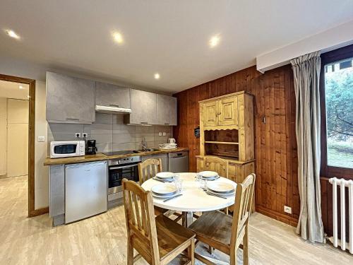 Appartement Chamonix-Mont-Blanc, 2 pièces, 4 personnes - FR-1-507-26