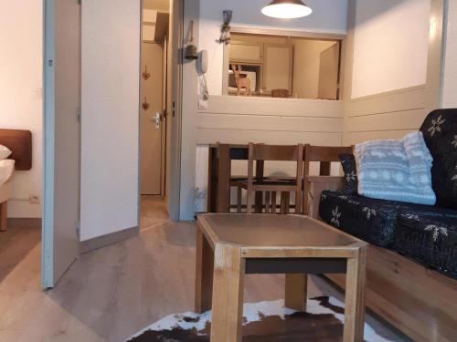Appartement Chamonix-Mont-Blanc, 2 pièces, 4 personnes - FR-1-517-62