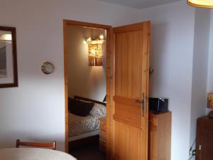 Appartement Appartement Chamonix-Mont-Blanc, 2 pièces, 4 personnes - FR-1-517-63 65, Impasse Enclos du Chamois Bat C2 74400 Chamonix-Mont-Blanc Rhône-Alpes