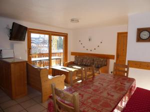 Appartement Champagny-en-Vanoise, 4 pièces, 8 personnes - FR-1-464-47