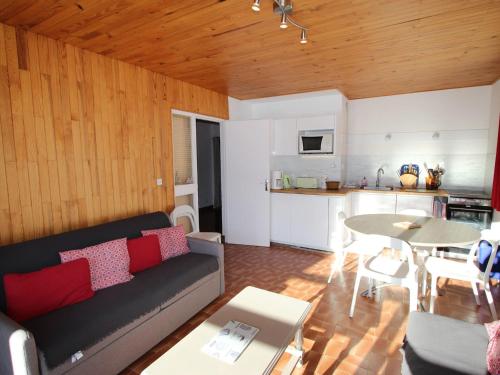 Appartement Chamrousse, 2 pièces, 5 personnes - FR-1-340-38