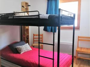 Appartement Chamrousse, 2 pièces, 5 personnes - FR-1-549-52