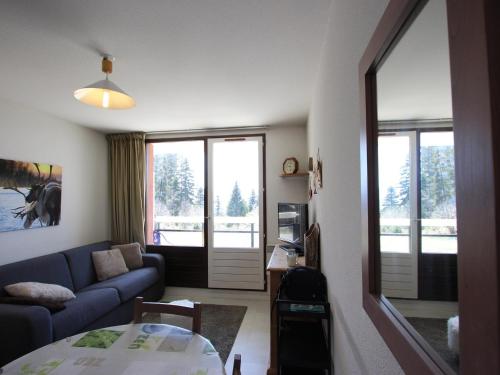 Appartement Chamrousse, 2 pièces, 5 personnes - FR-1-549-83