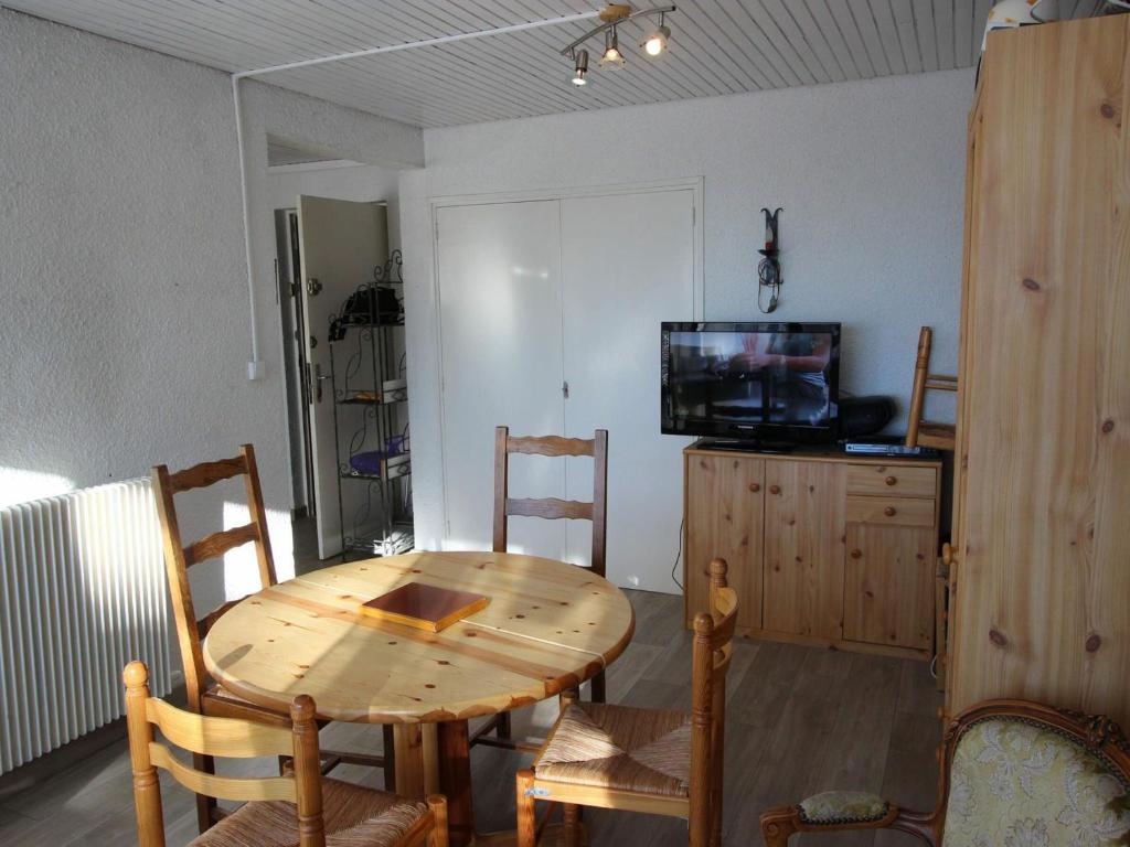 Appartement Appartement Chamrousse, 2 pièces, 5 personnes - FR-1-549-84 202 Avenue du père tasse 38410 Chamrousse