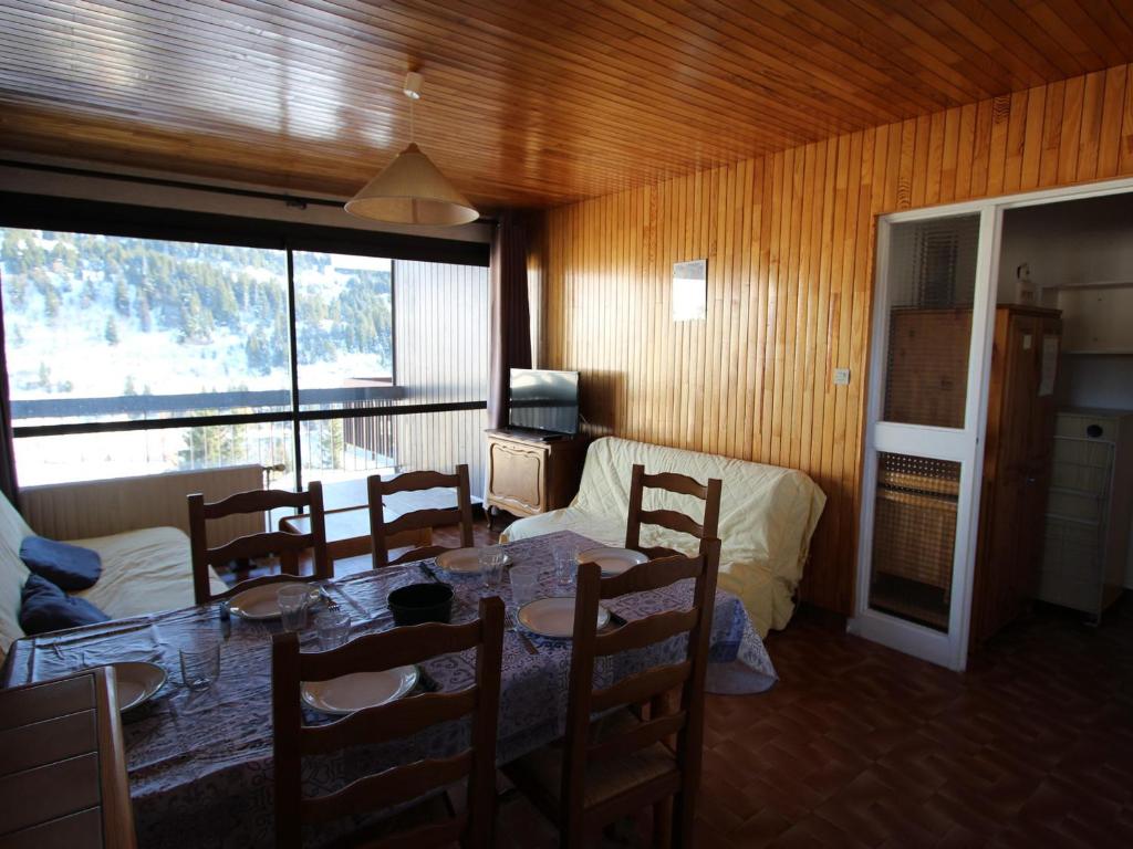 Appartement Appartement Chamrousse, 2 pièces, 6 personnes - FR-1-340-101 578 Rue Des Gentianes -  - 38410 Chamrousse