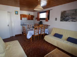 Appartement Chamrousse, 2 pièces, 6 personnes - FR-1-340-101