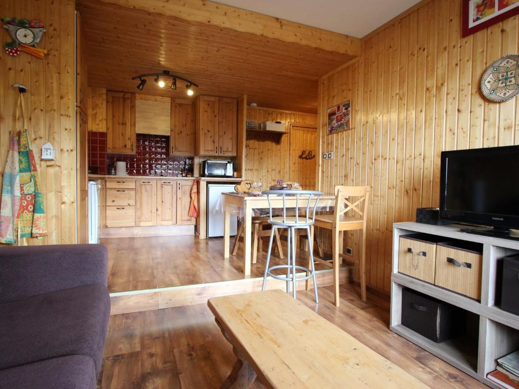 Appartement Appartement Chamrousse, 2 pièces, 6 personnes - FR-1-340-254 461 Rue des Gentianes RECOIN 38410 Chamrousse