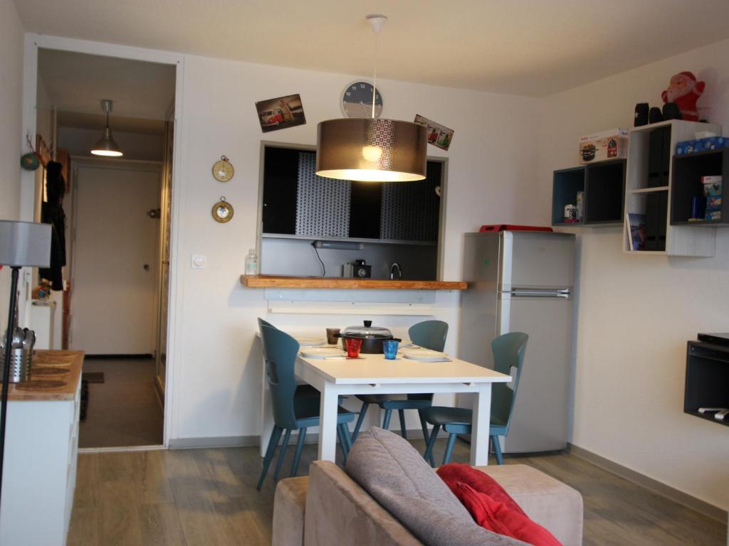 Appartement Appartement Chamrousse, 2 pièces, 6 personnes - FR-1-340-268 216 Avenue Henri Duhamel RECOIN 38410 Chamrousse