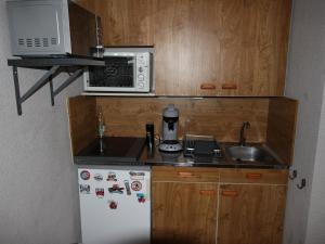 Appartement Chamrousse, 2 pièces, 6 personnes - FR-1-549-81