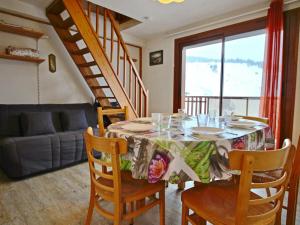 Appartement Chamrousse, 2 pièces, 7 personnes - FR-1-340-229