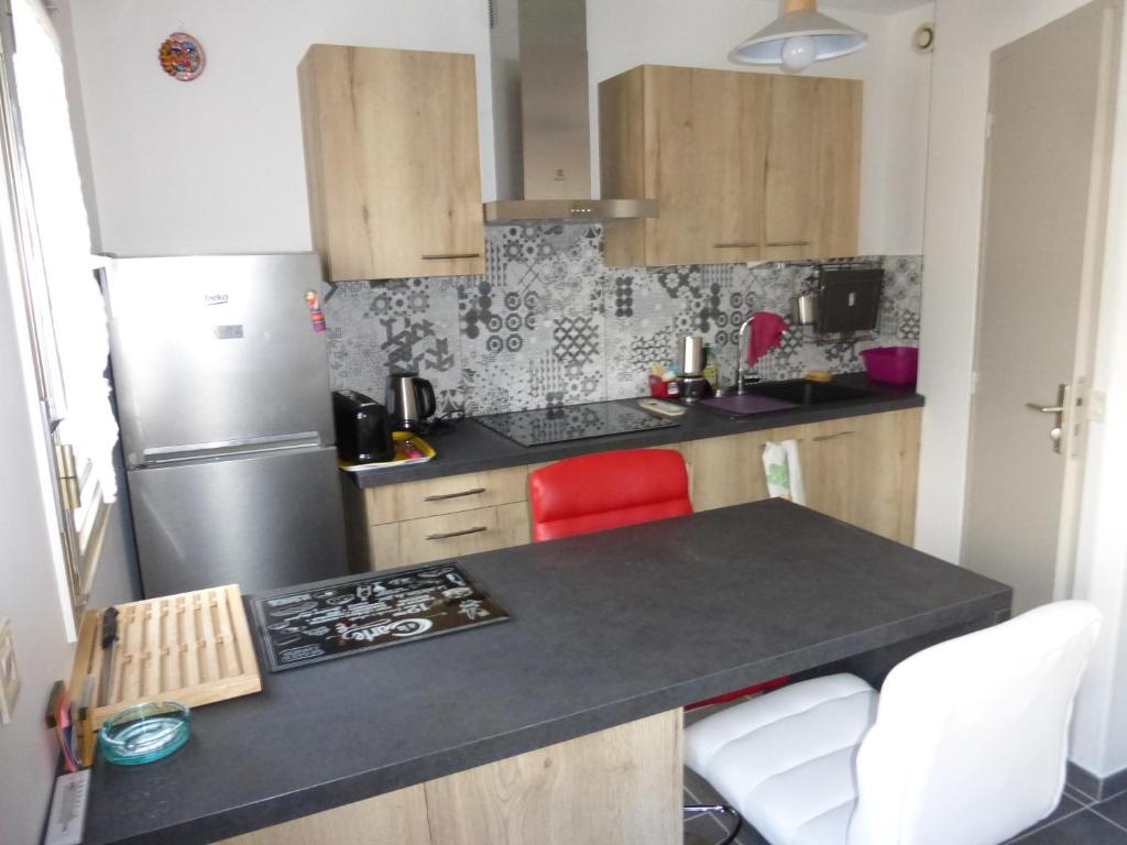 Appartement Chamrousse, 3 pièces, 5 personnes - FR-1-549-79 38410 Chamrousse