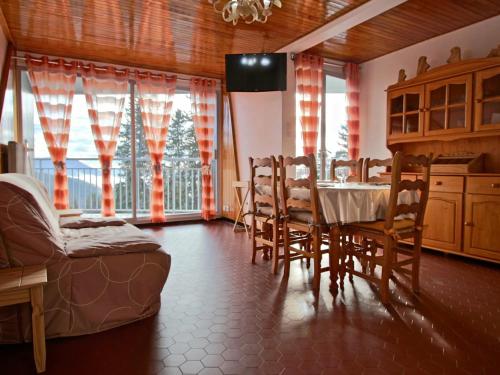 Appartement Chamrousse, 3 pièces, 6 personnes - FR-1-340-48