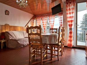 Appartement Chamrousse, 3 pièces, 6 personnes - FR-1-340-48