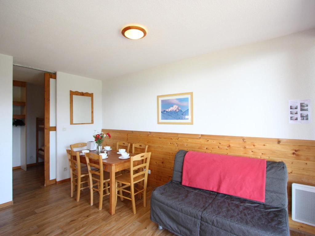 Appartement Appartement Chamrousse, 3 pièces, 6 personnes - FR-1-549-103 1476 Route de Bachat Bouloud 38410 Chamrousse