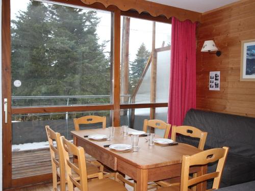 Appartement Chamrousse, 3 pièces, 6 personnes - FR-1-549-121