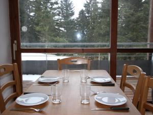 Appartement Chamrousse, 3 pièces, 6 personnes - FR-1-549-121