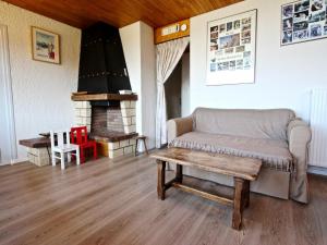 Appartement Chamrousse, 3 pièces, 8 personnes - FR-1-549-30