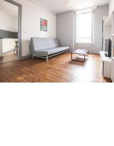 Appartement Appartement charmant dans le centre de Biarritz Dan 3ème étage 3ème étage 30 Rue Marie Hope Vère 64200 Biarritz Aquitaine