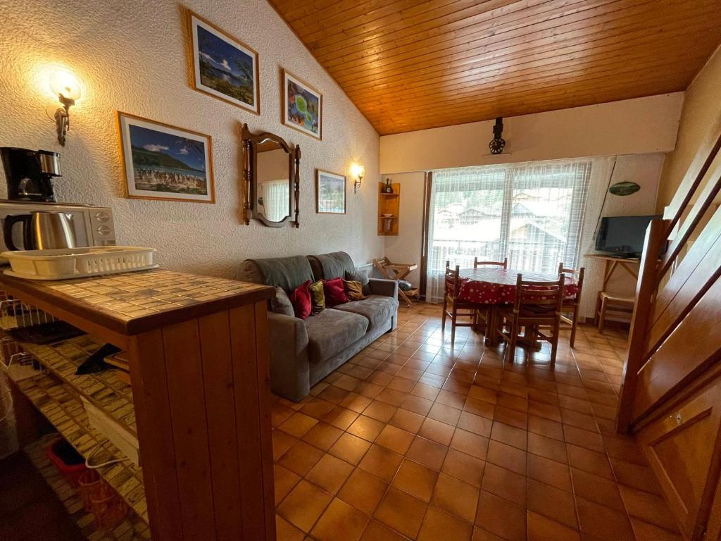 Appartement Châtel, 1 pièce, 4 personnes - FR-1-693-55 1025 Route de Vonnes, 74390 Châtel