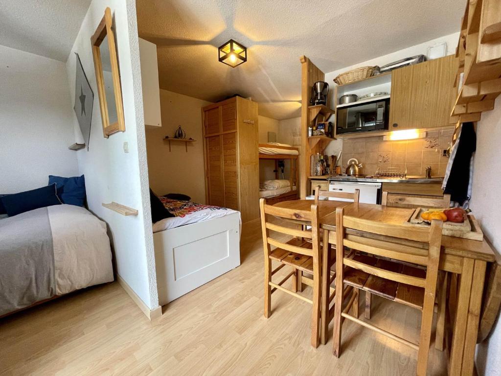 Appartement Appartement Châtel, 2 pièces, 4 personnes - FR-1-198-232 244- 246 chemin des ruisseaux 74390 Châtel