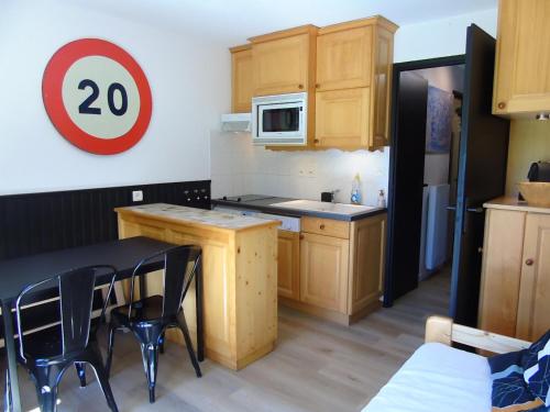 Appartement Châtel, 2 pièces, 4 personnes - FR-1-198-244