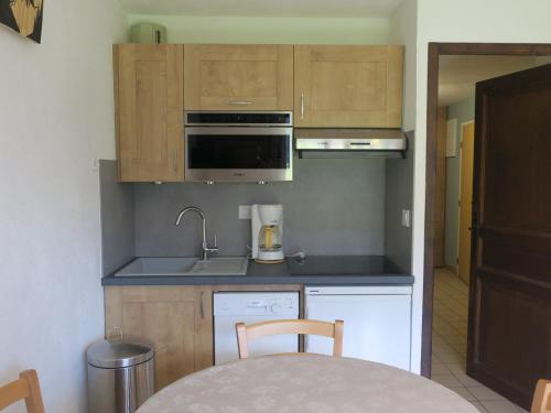 Appartement Châtel, 2 pièces, 4 personnes - FR-1-198-89