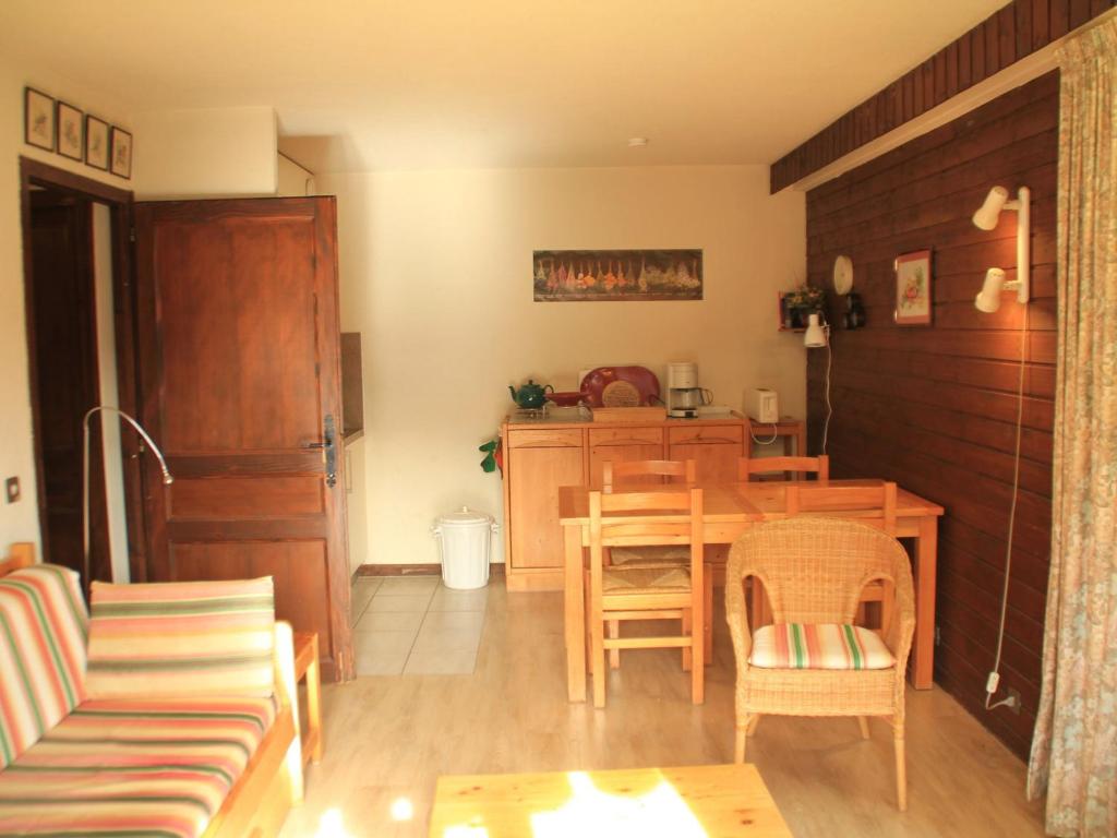 Appartement Appartement Châtel, 2 pièces, 4 personnes - FR-1-200-268 1351 Route Du Petit Chatel -  - 74390 Châtel