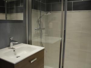Appartement Châtel, 2 pièces, 5 personnes - FR-1-200-230
