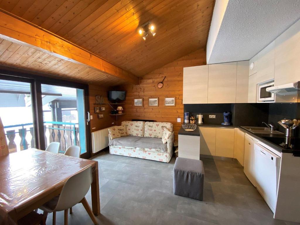 Appartement Appartement Châtel, 2 pièces, 5 personnes - FR-1-693-18 186 Route de Pré-la-Joux 74390 Châtel