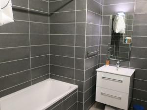 Appartement Châtel, 2 pièces, 6 personnes - FR-1-198-147