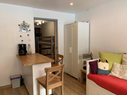 Appartement Châtel, 2 pièces, 6 personnes - FR-1-198-225